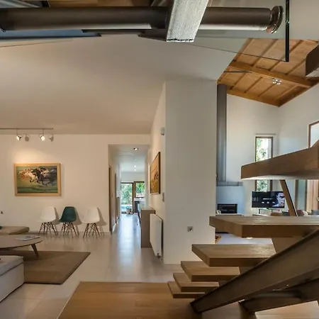 Villa Margarita With Private Tennis Court And Pool Agia Marina (Crete)