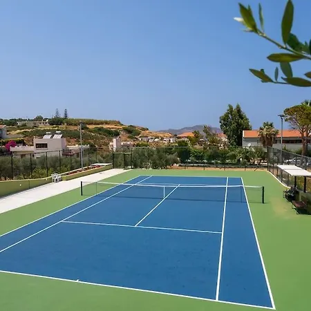 Margarita With Private Tennis Court And Pool Villa *
