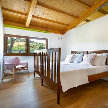 Villa Margarita With Private Tennis Court And Pool