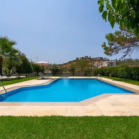 Villa Margarita With Private Tennis Court And Pool Agia Marina (Crete)